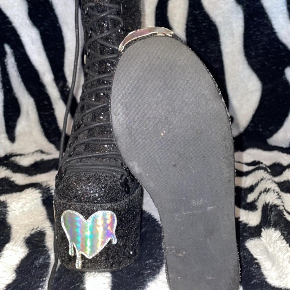 Psychedelic love traitor platform boots (BRAND CLUB
EXX) - Picture 4 of 5